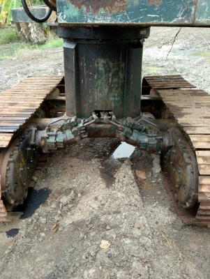 ขายด่วนโคมัสสุPC60-1โชว์เอวมีหัวคีบไม้เครื่องดีช่วงล่างใหม่มีลายแย็กรถคล่องพร้อมใช้