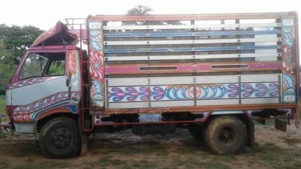 ขาย 345,000 บาท HINO KM777 ดั้มเกษตร เครื่อง WO4D-117 แรง หัวบาง ยางดี คัสชีสวย เอกสารเล่มทะเบียน  รถอยู่ จ.มหาสารคาม โทร&amp;ไอดีไลน์ 0610710295