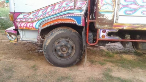 ขาย 345,000 บาท HINO KM777 ดั้มเกษตร เครื่อง WO4D-117 แรง หัวบาง ยางดี คัสชีสวย เอกสารเล่มทะเบียน  รถอยู่ จ.มหาสารคาม โทร&amp;ไอดีไลน์ 0610710295