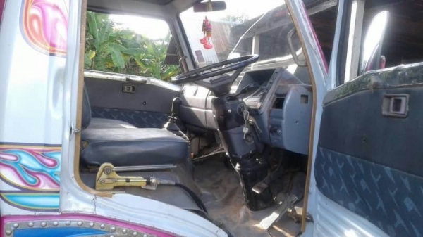 ขาย 345,000 บาท HINO KM777 ดั้มเกษตร เครื่อง WO4D-117 แรง หัวบาง ยางดี คัสชีสวย เอกสารเล่มทะเบียน  รถอยู่ จ.มหาสารคาม โทร&amp;ไอดีไลน์ 0610710295