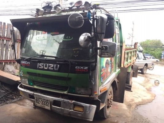 ขาย 575,000 บาท ISUZU DECA 195 แรง ดั้ม 5 คิว ยาว3.6 เมตร กว้าง 2.1 เมตร  เครื่อง 6HE1-195 แรง ดี หัวบาง ยาง 8.25-16 ดี ยางดี คัสชีสวย เอกสารเล่มทะเบียน   รถอยู่ จ.ขอนแก่น โทร&amp;ไอดีไลน์ 0610710295