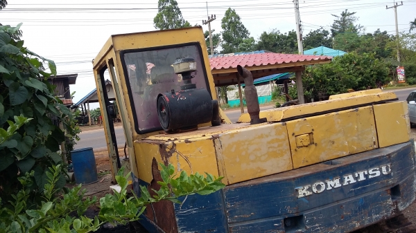 ขายรถแม็กโค โคมัสสุ PC60-3 ขายรถแม็กโค โคมัสสุ PC60-3