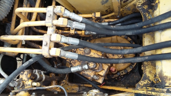 ขายรถแม็กโค โคมัสสุ PC60-3 ขายรถแม็กโค โคมัสสุ PC60-3