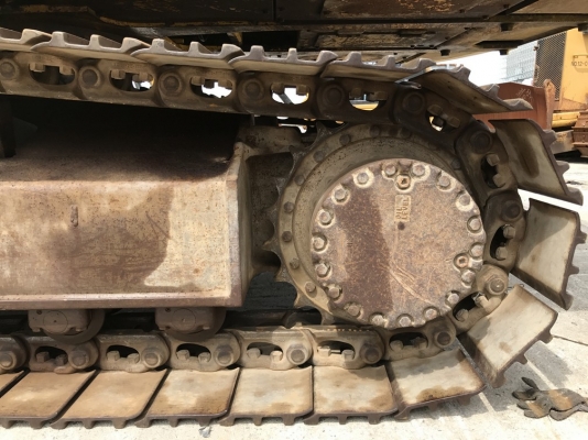 Komatsu PC210-6E ปี 2000 มีไลน์หัวแย็ก นำเข้าจากญี่ปุ่น ไม่เคยใช้งานในไทย Komatsu PC210-6E ปี 2000 มีไลน์หัวแย็ก นำเข้าจากญี่ปุ่น ไม่เคยใช้งานในไทย