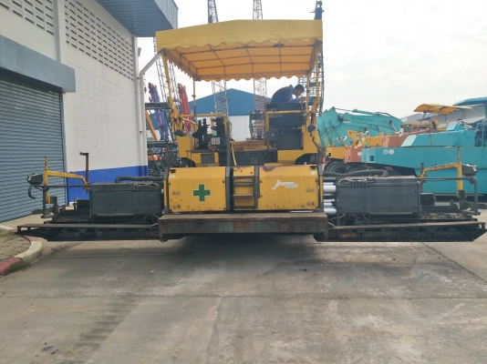 ถึงไทยแล้ว HA60C-5 ล้อแทร็ค สภาพสวยมากๆครับคันนี้ใช้งานได้ครบทุกระบบ ได้ไปคุ้มแน่นอนครับ 092-929-9942 ธีรเทพ