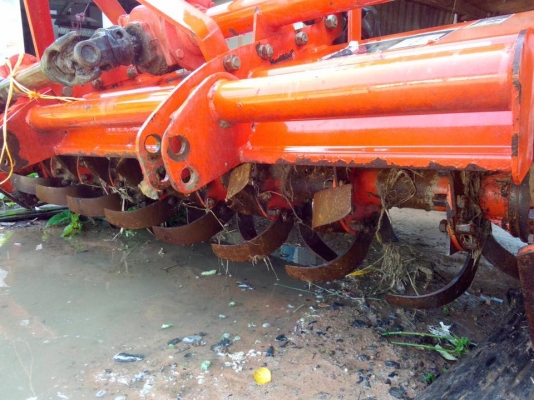 ขายรถไถ L3608 ปี53 อุปกรณ์ครบ ดันหน้า ผานหลัง โรตารี่ ราคา295,000 090-8588220 093-3258446 098-4610380 ดูประกาศทั้งหมด  https://www.facebook.com/narong2truck/ www.narong2truck.com www.truck.in.th/498 รับจัดไฟแนนซ์นอกสถานที่ เพจFacebook ณรงค์ ซื้อขายรถมือสอ