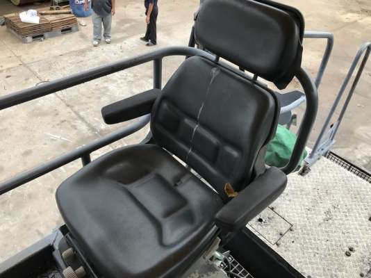 รถปูยาง Vogele รุ่น Super 1603-1 ปี 2004 ใช้งานแค่ 4 พันชั่วโมงจากญี่ปุ่น รถปูยาง Vogele รุ่น Super 1603-1 ปี 2004 ใช้งานแค่ 4 พันชั่วโมงจากญี่ปุ่น