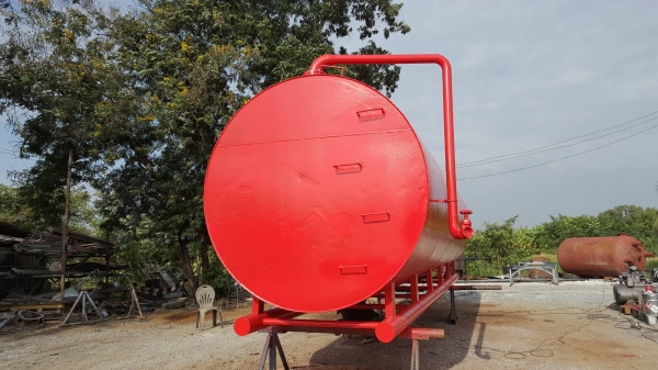 ถังเหล็กหนา 6 มิล 25000 ลิตร สีแสบตา ถังเหล็กหนา 6 มิล 25000 ลิตร สีแสบตา