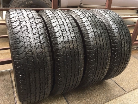 ยาง Bridgestone 245 70 16 กลางปี17 ดอกเต็ม ใช้ยาว ราคาไม่แพง