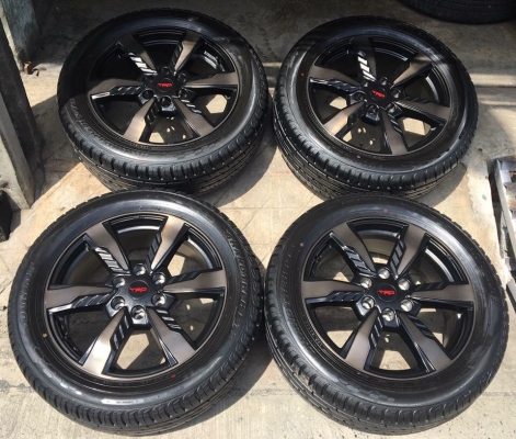 แม็กป้ายแดง All New Fortuner TRD ขอบ 20 พร้อมยางป้ายแดง Dunlop 265-50-20 ปี 17