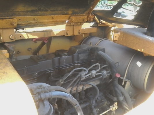 ขายด่วน***CAT 308 BSR  รถขุดตีนตะขาบขนาดใหญ่   เก่านอก มีVDOให้ดูในการทำงาน  ขายตามสภาพ  มีเอกสาร / มีเก๋ง  / ใบมีด / พร้อมด้วยลายเจาะหัวกระแทก  ที่มากะตัวรถ   รถ+หัวเจาะ 650,000 บาท เอาแค่ตัวรถ ราคา580,000 บาท สนใจ 089-2619445