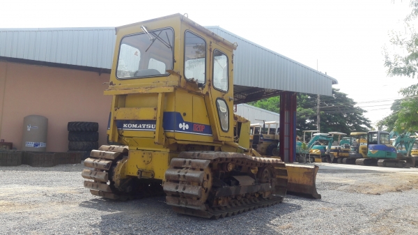 รถดันดิน Komatsu D20P-6 เก่าญี่ปุ่น