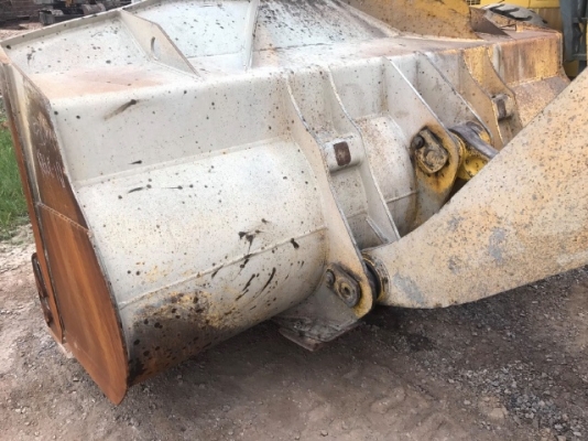 ขายรถตักล้อยาง KOMATSU WA470-5 รถนอกนำเข้าจากญี่ปุ่น สภาพสวยพร้อมใช้งาน มีVDOการทำงานครับ