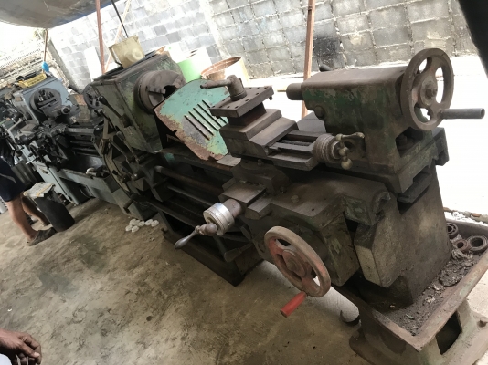 ขายกลึง6ฟุต2เพลารูเพลา2นิ้วครึ่งพร้อมใช้ราคาสุดคุ้มครับด่วนๆๆนะครับ