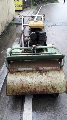 ขาย รถตัดหญ้าแบบเดินตามเครื่องโรบิน ราคา 18,500