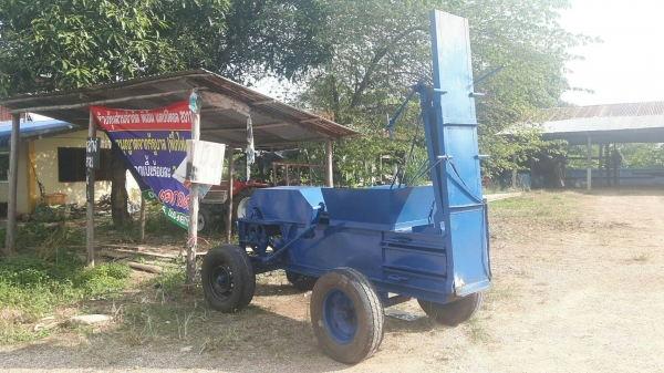 เครื่องอัดฝาง