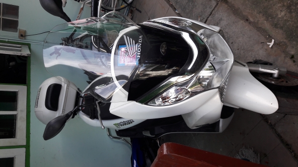 honda pcx 125 แต่งนิดๆ honda pcx 125 แต่งนิดๆ