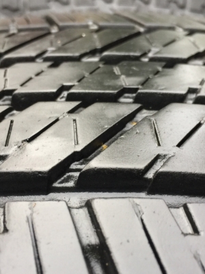 ยาง Bridgestone 265 65 17 ปี17 ดอกเต็ม เนื้อนิ่มๆ ใช้ยาว ราคาไม่แพง ยาง Bridgestone 265 65 17 ปี17 ดอกเต็ม เนื้อนิ่มๆ ใช้ยาว ราคาไม่แพง