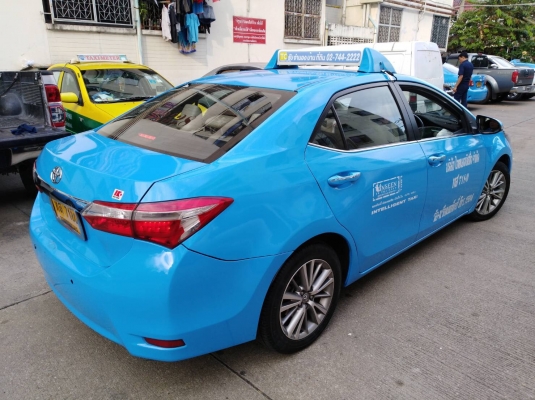 ยาง Bridgestone 265 65 17 ปี17 ดอกเต็ม เนื้อนิ่มๆ ใช้ยาว ราคาไม่แพง ยาง Bridgestone 265 65 17 ปี17 ดอกเต็ม เนื้อนิ่มๆ ใช้ยาว ราคาไม่แพง