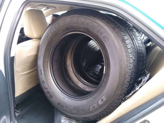 ยาง Bridgestone 265 65 17 ปี17 ดอกเต็ม เนื้อนิ่มๆ ใช้ยาว ราคาไม่แพง ยาง Bridgestone 265 65 17 ปี17 ดอกเต็ม เนื้อนิ่มๆ ใช้ยาว ราคาไม่แพง