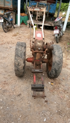 ขายครับตัวบิ็กจิ๊ว2เกรียเดินน้า1ถอยพร้อมใช้ครับ