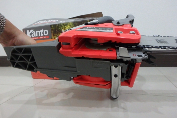 เลื่อยยนต์ แบบโซ่ ขนาด 11.5 นิ้ว 0.8 แรงม้า KANTO รุ่น KT-cs2000E ไม่ต้องมีใบอนุญาต ของใหม่