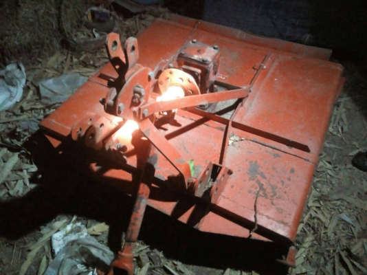 เครื่องตัดหญ้า1.2ติดท้ายรถไถสภาพสวยมาก เครื่องตัดหญ้า1.2ติดท้ายรถไถสภาพสวยมาก