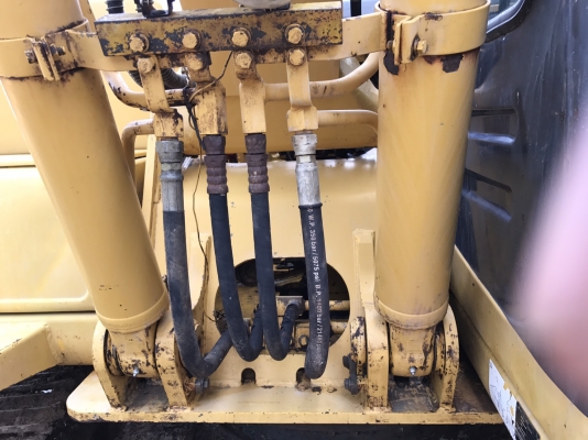 ขายด่วน!! Komatsu PC 120-6 สภาพสวยค่ะ ขายด่วน!! Komatsu PC 120-6 สภาพสวยค่ะ