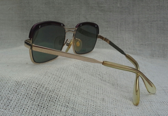 แว่นตาเทพเจ้าของชาวเยอรมัน ยุค &#039;60s โกลด์ฟิลด์ 12 K คลับมาสเตอร์ที่สวมใส่แล้วเท่ที่สุดในโลก ! ร