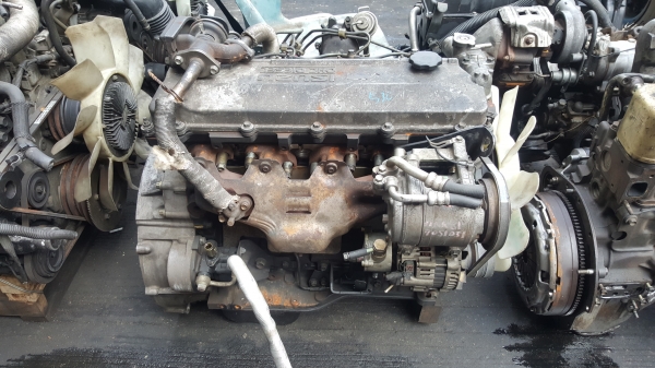 เครื่องยนต์ Isuzu  4HG1 เครื่องนอกมีเอกสาร