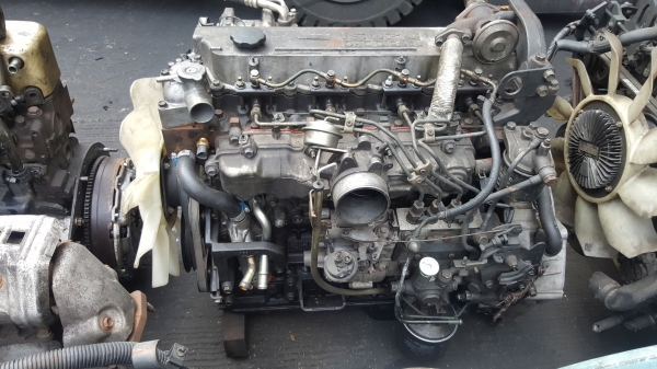 เครื่องยนต์ Isuzu  4HG1 เครื่องนอกมีเอกสาร