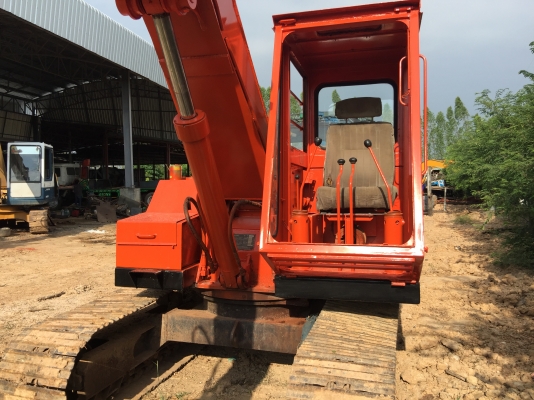 IHI เครื่องดีมาก เอวแน่น พร้อมใช้งาน