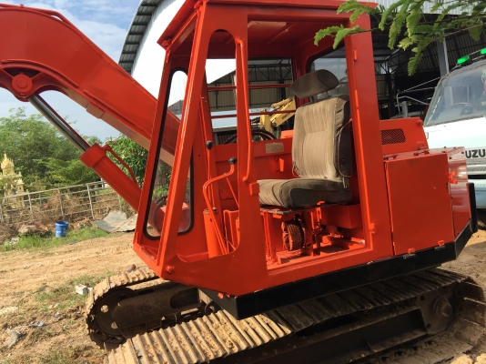 IHI เครื่องดีมาก เอวแน่น พร้อมใช้งาน