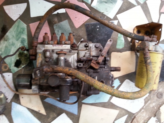 ปี้มน้ำมันดีเซลรถแมคโฮ รุ่นเล็ก pc120