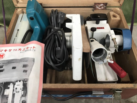 makita マキタ７点 大工道具セット 中古品のページトップに戻るใช้ไฟ100จากตู้ญี่ปุ่น