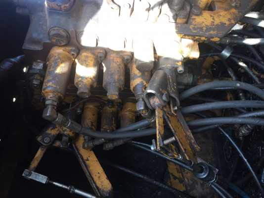 200-3. K3Vเครื่อง6HE