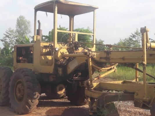 ขาย 285,000 บาท CATTERPILAR 12E เครื่องดี เกียร์แรง สภาพพร้อมใช้ เอกสารเล่มทะเบียน รถอยู่ หนองคาย โทร&ไอดีไลน์ 0610710295 ขาย 285,000 บาท CATTERPILAR 12E เครื่องดี เกียร์แรง สภาพพร้อมใช้ เอกสารเล่มทะเบียน รถอยู่ หนองคาย โทร&ไอดีไลน์ 0610710295