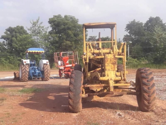 ขาย 285,000 บาท CATTERPILAR 12E เครื่องดี เกียร์แรง สภาพพร้อมใช้ เอกสารเล่มทะเบียน รถอยู่ หนองคาย โทร&ไอดีไลน์ 0610710295 ขาย 285,000 บาท CATTERPILAR 12E เครื่องดี เกียร์แรง สภาพพร้อมใช้ เอกสารเล่มทะเบียน รถอยู่ หนองคาย โทร&ไอดีไลน์ 0610710295