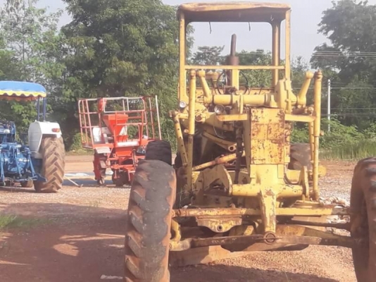 ขาย 285,000 บาท CATTERPILAR 12E เครื่องดี เกียร์แรง สภาพพร้อมใช้ เอกสารเล่มทะเบียน รถอยู่ หนองคาย โทร&ไอดีไลน์ 0610710295 ขาย 285,000 บาท CATTERPILAR 12E เครื่องดี เกียร์แรง สภาพพร้อมใช้ เอกสารเล่มทะเบียน รถอยู่ หนองคาย โทร&ไอดีไลน์ 0610710295