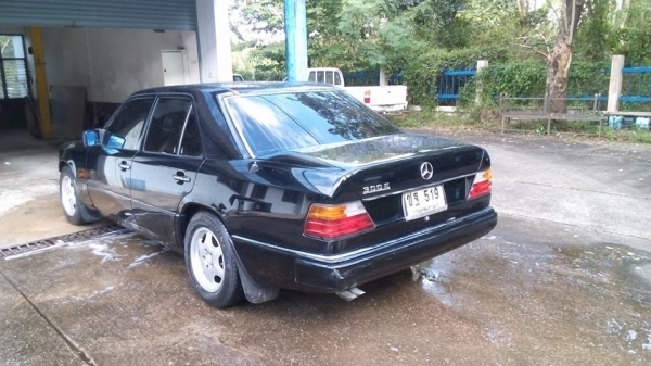 ขาย BENZ 300E ออโต้