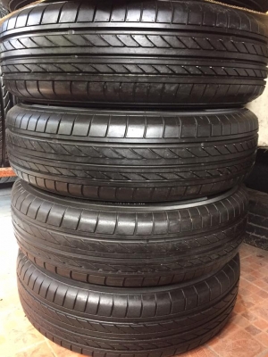 ขายล้อ HONDA JAZZ GK ขอบ15 4รู100 พร้อมยาง YOKOHAMA BluEarth E50 ปี15 ตุ่มยังอยู่ สภาพสวยมาก ชุดละ 8,500 บาท