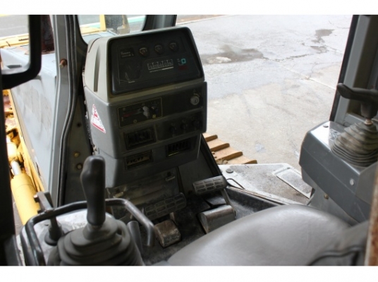 ขาย D41E-6 ตามสภาพ 062-709-1747