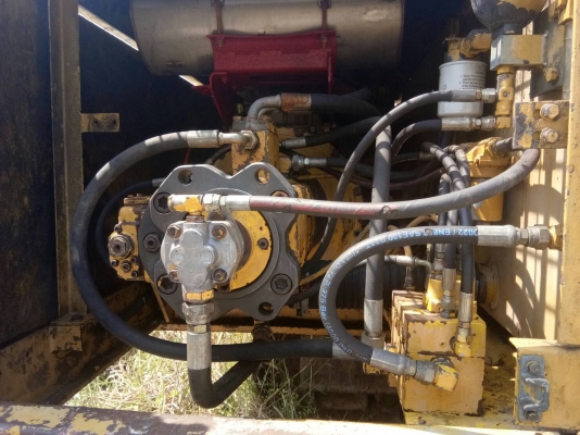 -ขออนุญาติขายรถ SK200KOBELCO  เอกสารใบชื้อขาย ไฟฟ้าครบช่วงลางเต็มเอวมีนิดๆ ราคา 585000 สนใจติดต่อ 0853224877- 0988930465