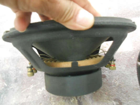 ลำโพง10นิ้ววอยย์คู่โคลงเหล็กปั๊ม ใช้งานปกติ ลำโพง10นิ้ววอยย์คู่โคลงเหล็กปั๊ม ใช้งานปกติ