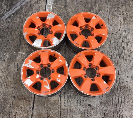 เเมกซ์ขอบ 16 ล้อToyotaแท้ Vigo 4WD