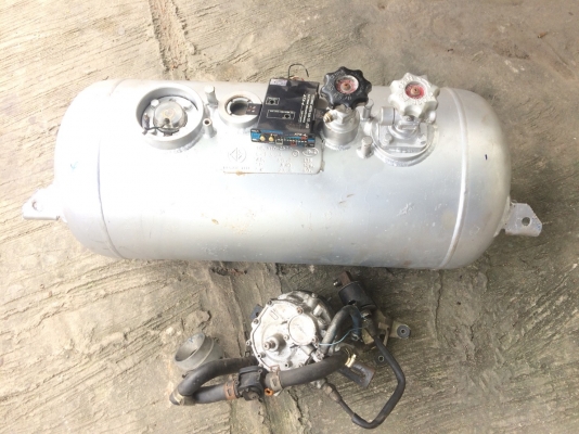 ขายชุดถังแก๊สLPG พร้อมอุปกรณ์