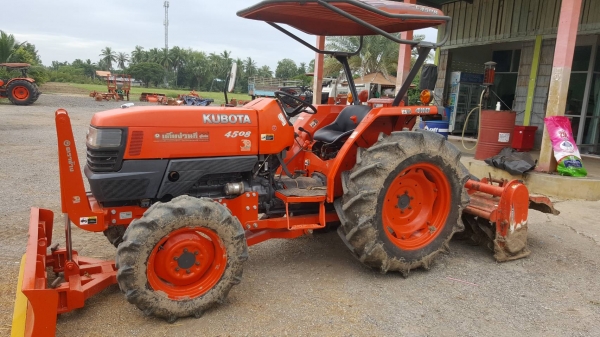 ขายรถไถมือ2รุ่น L4508คะ