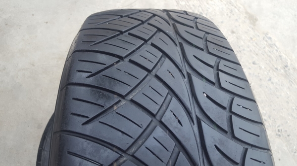 ขายยาง235/55/18 ปี 15/3+14/1 NITTO 420S  4 เส้น