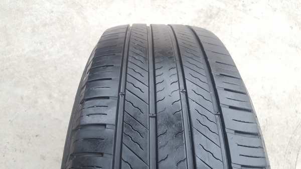 ขายยาง225/65/17 ปี 4015 MICHERLIN SUV 4 เส้น ขายยาง225/65/17 ปี 4015 MICHERLIN SUV 4 เส้น