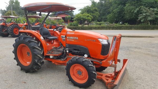 ขายคะL4708 ชั่วโมงน้อย รถสวยไร้ร่องรอย สภาพนางฟ้ามากๆ